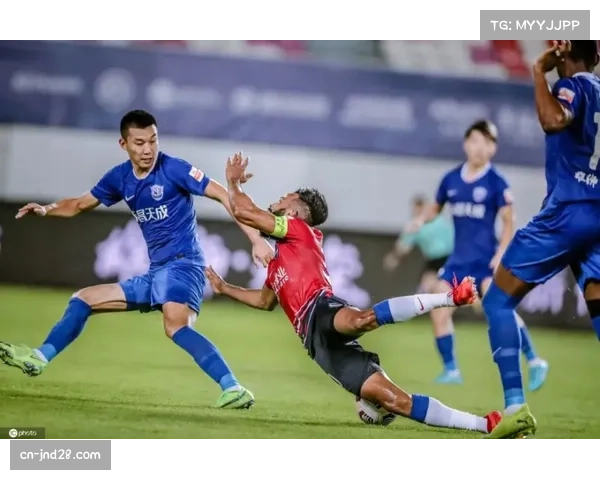 图卢兹主场一比一战平巴黎FC 半场零比一落后下半场扳平